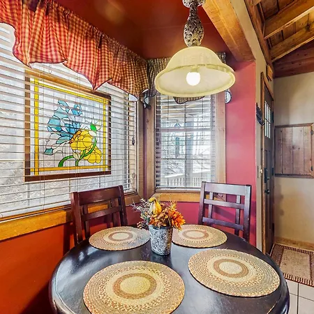 Arapaho Villa